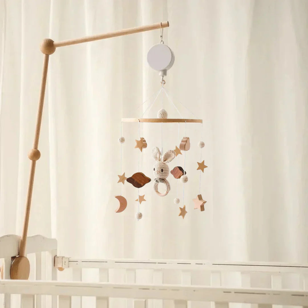 SereneDream Wooden Baby Mobile for a Tranquil Nursery