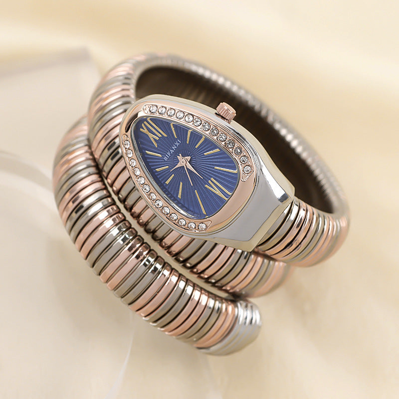 Sleek Serpentine Quartz Timepiece with Customizable Band