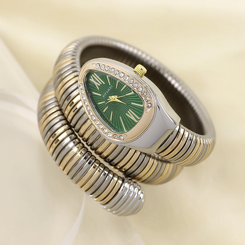 Sleek Serpentine Quartz Timepiece with Customizable Band