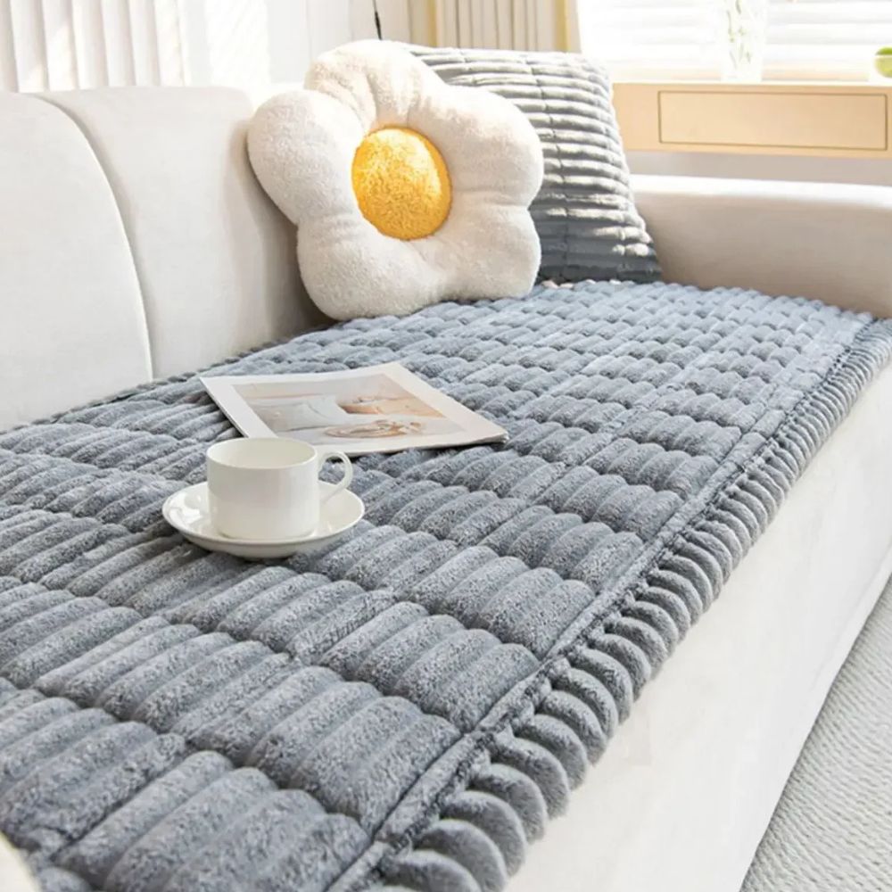 Luxurious Sofa Shield: Plush, Non-Slip, Easy Care Protector