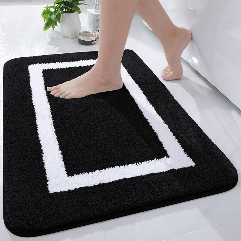 Luxurious Microfiber Bath Mat with Non-Slip Backing