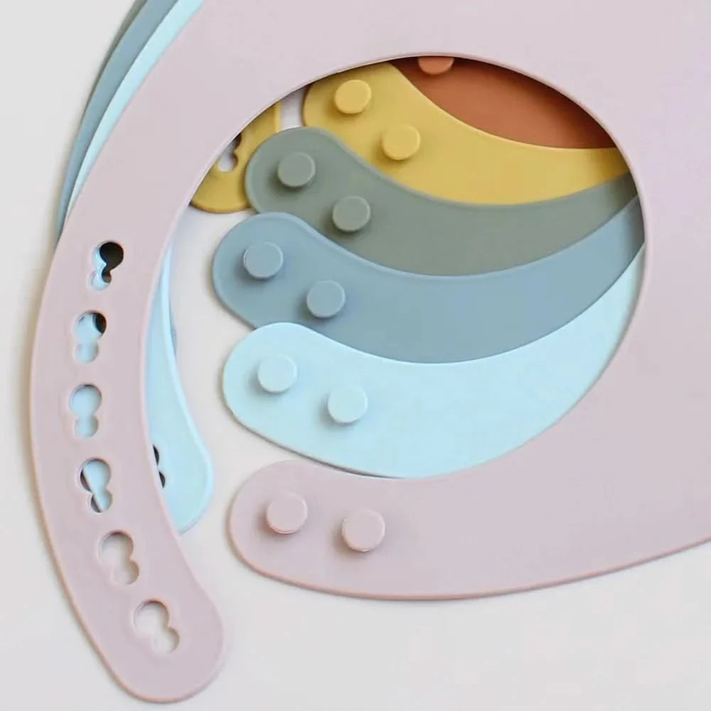Soft Silicone Baby Bib with Adjustable Fit for Easy, Mess-Free Feeding