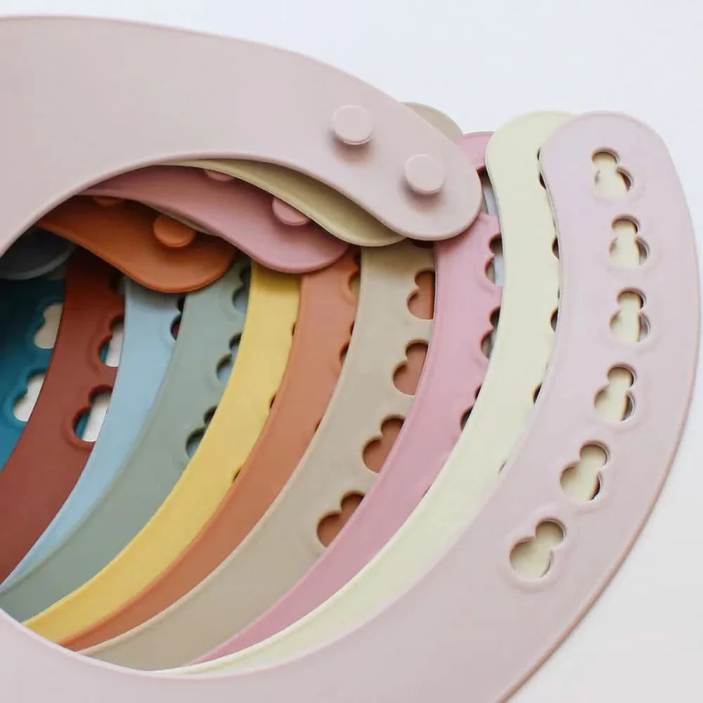 Soft Silicone Baby Bib with Adjustable Fit for Easy, Mess-Free Feeding