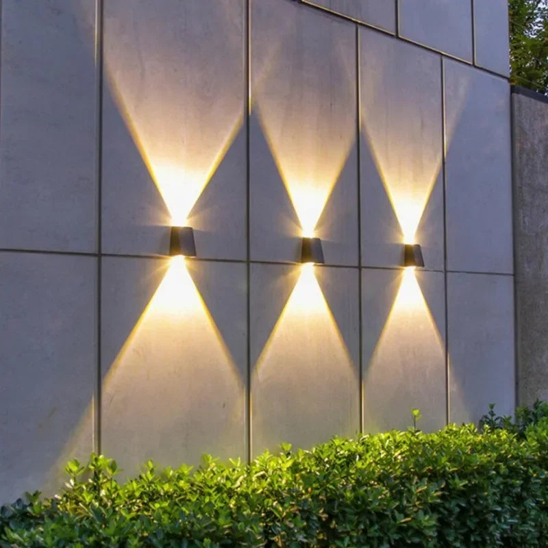 Wireless Solar Wall Light | Automatic & Weatherproof IP65