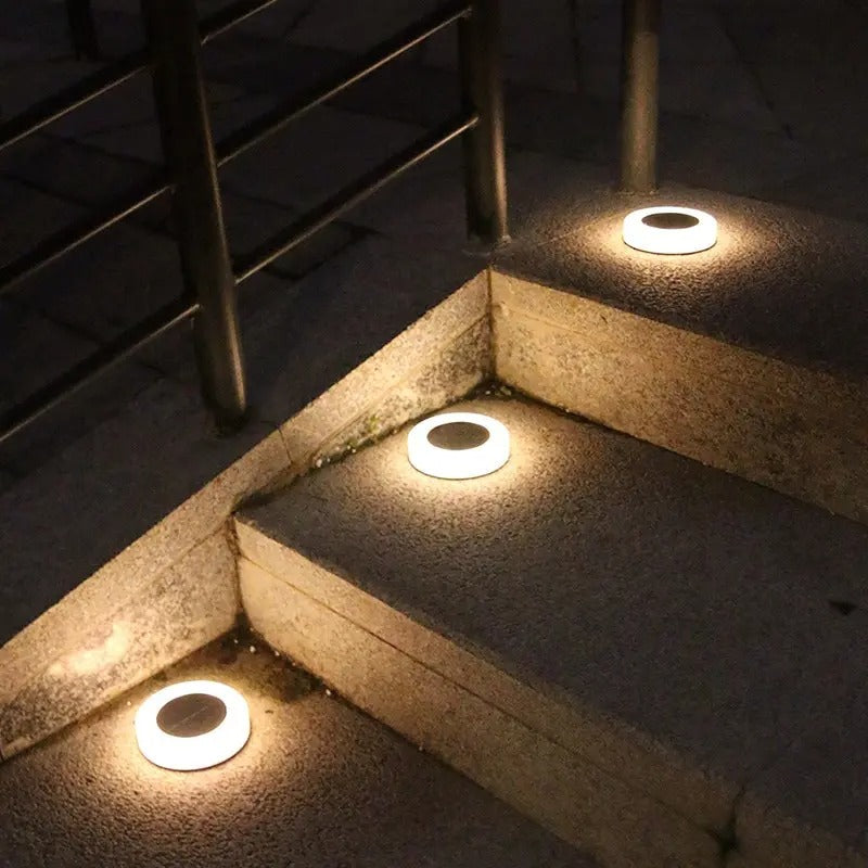 Eco-Friendly Outdoor Solar Lanterns for Stylish Illumination