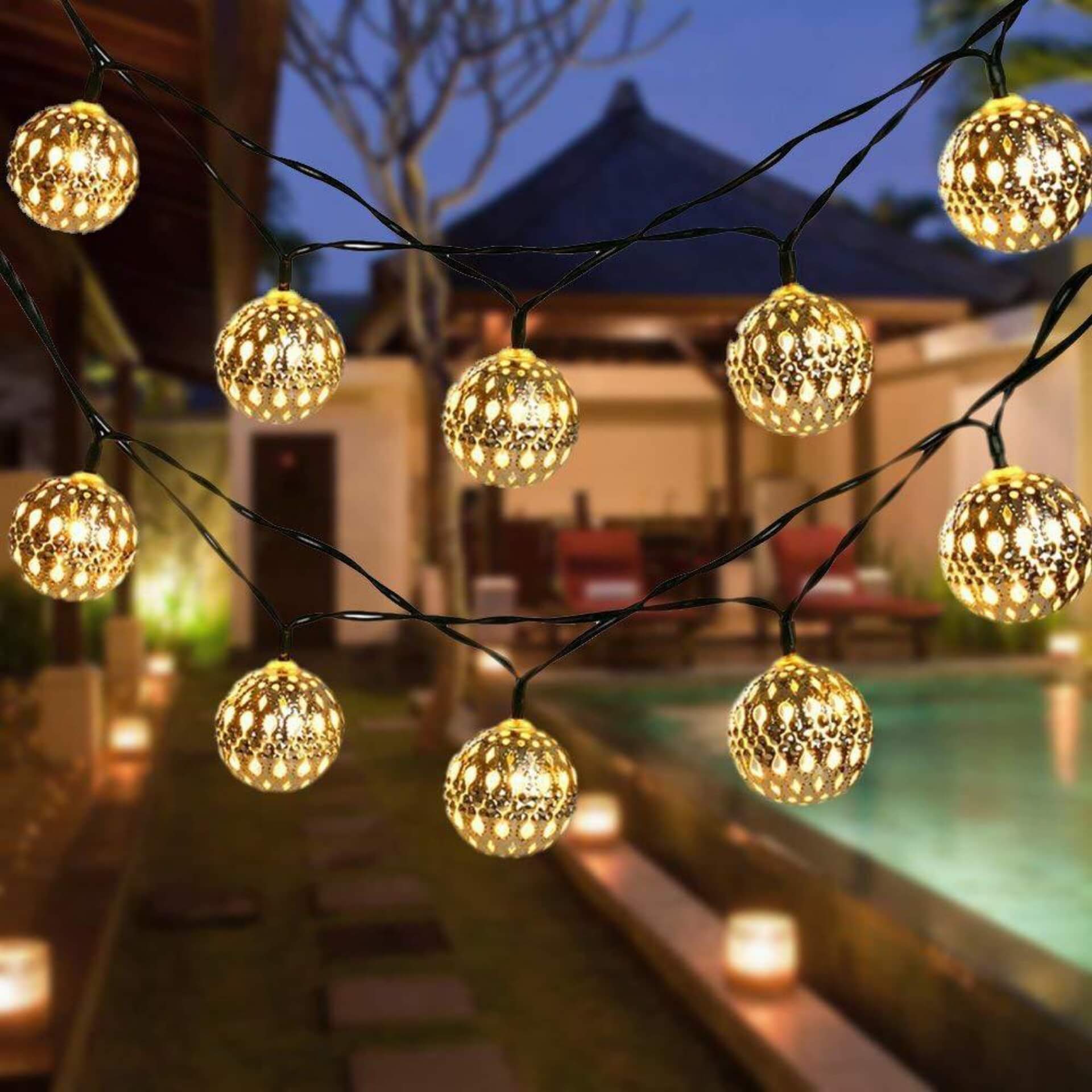 Enchanting Solar Lantern String Lights with Vibrant LED Colors