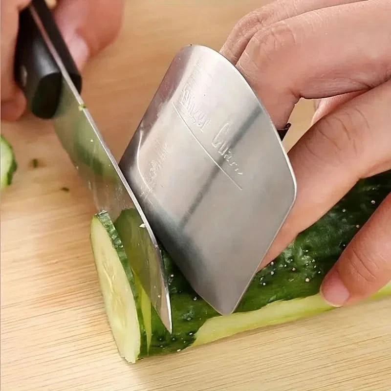 Finger Guard for Safe Chopping in the Kitchen