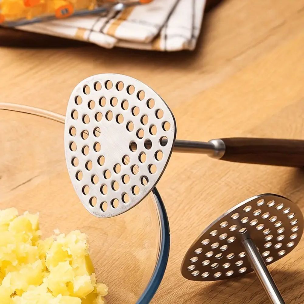 Durable Metal Potato Mash Tool with Comfortable Grip Handle
