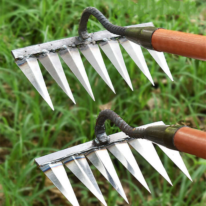 GardenMaster Pro – Sturdy Metal Rake for Effortless Weeding & Soil Care