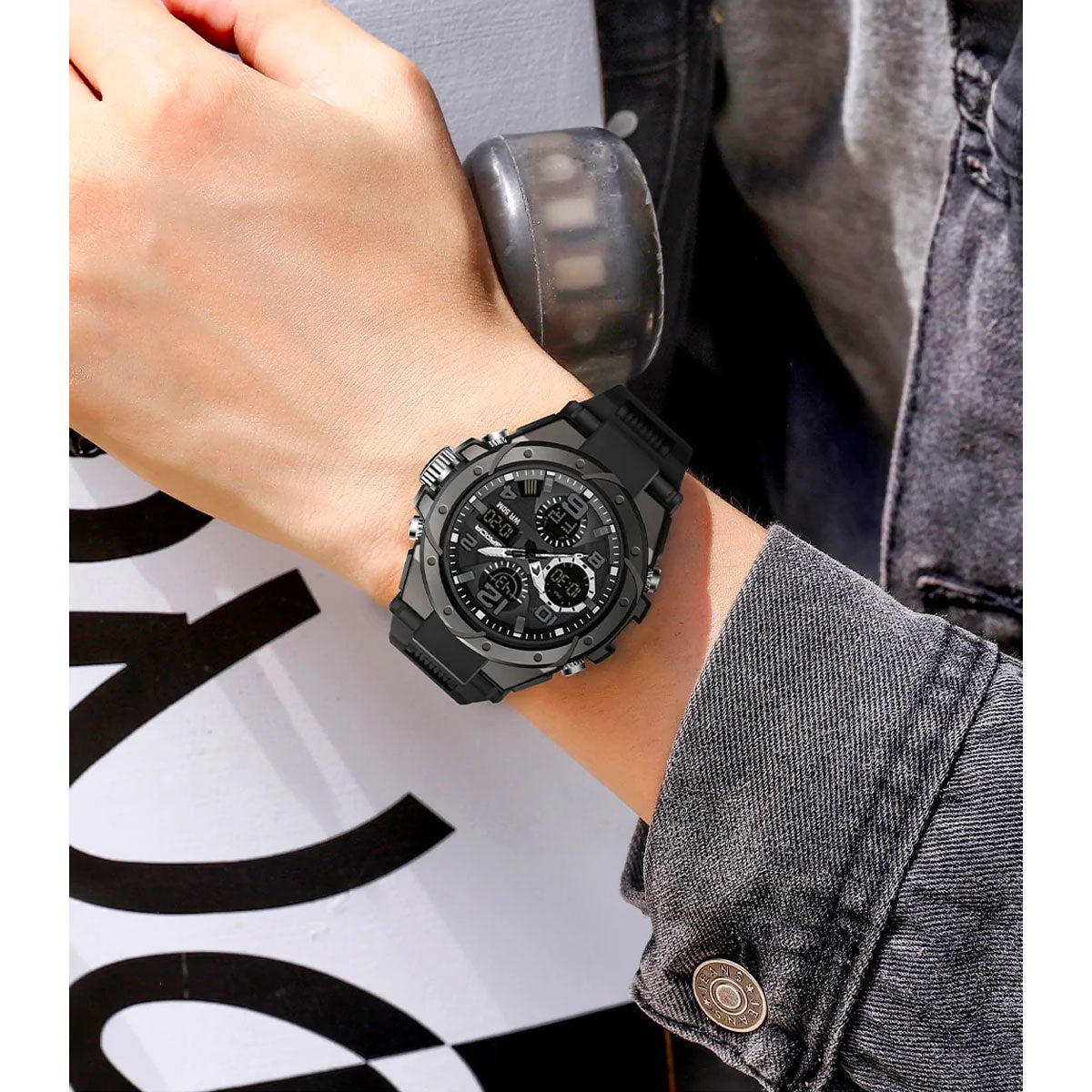 Tactical Edge Men's Watch: The Ultimate Daily Companion
