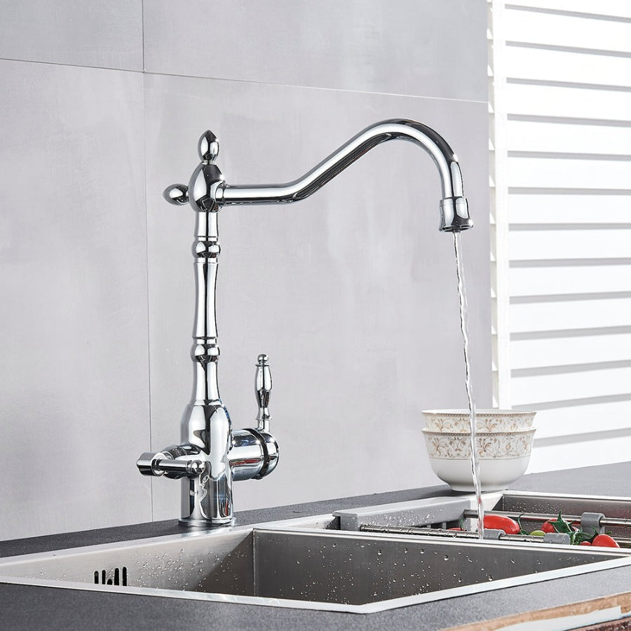 Elegant Kitchen Faucet with 360-Degree Rotating Spout and Sturdy Brass Build