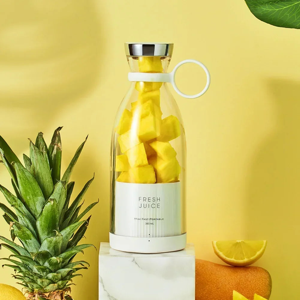 Portable Mini Blender | USB On-the-Go Smoothie Maker | Wireless Juicer for Shakes & Smoothies