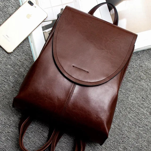 Sophisticated Leather Backpack for Women – Everyday Travel Companion