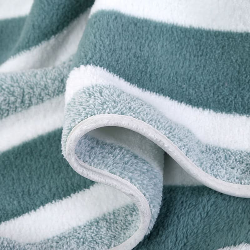 Ultra-Soft Microfiber Bath Towel Set for Daily Comfort and Luxury
