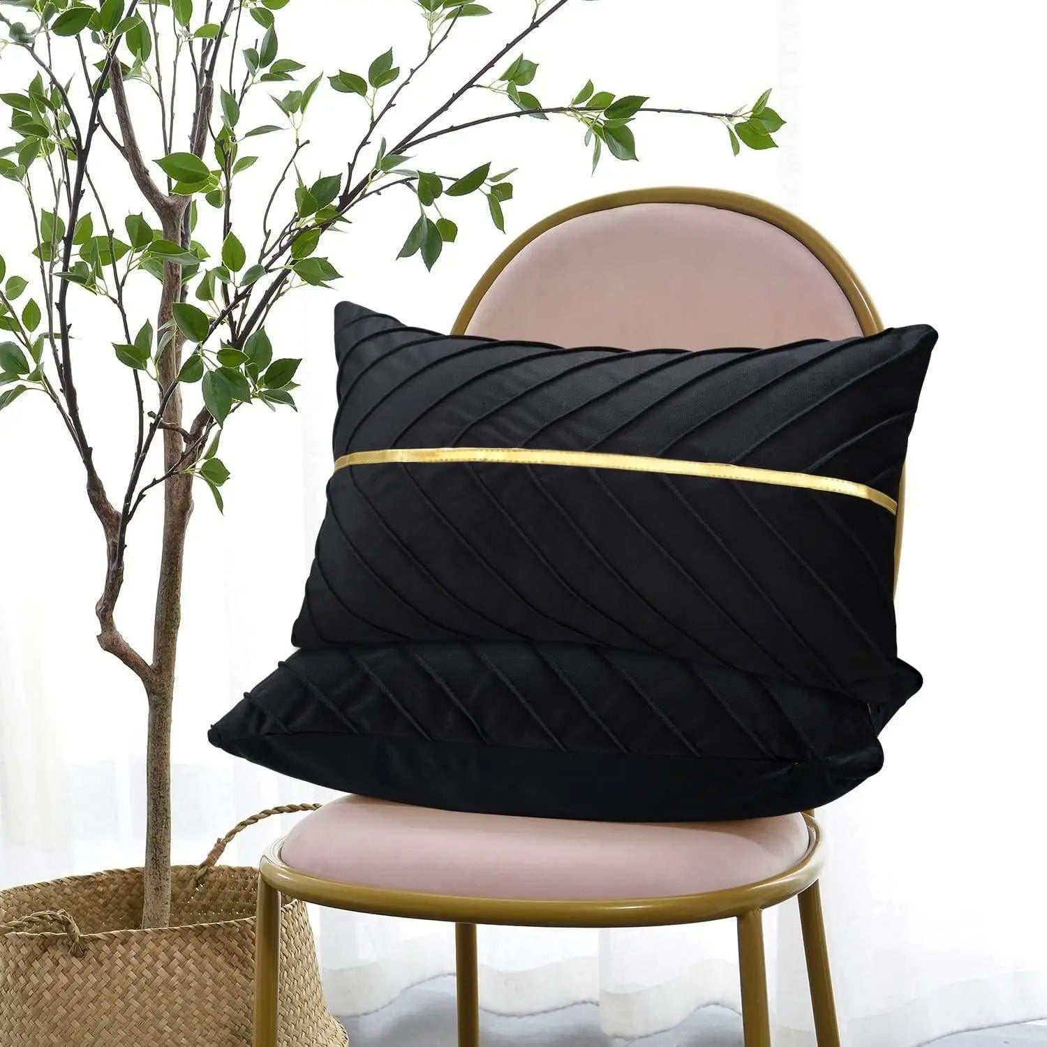 Elegant Textured Cushion Cover 45 x 45 cm in Gold and Beige