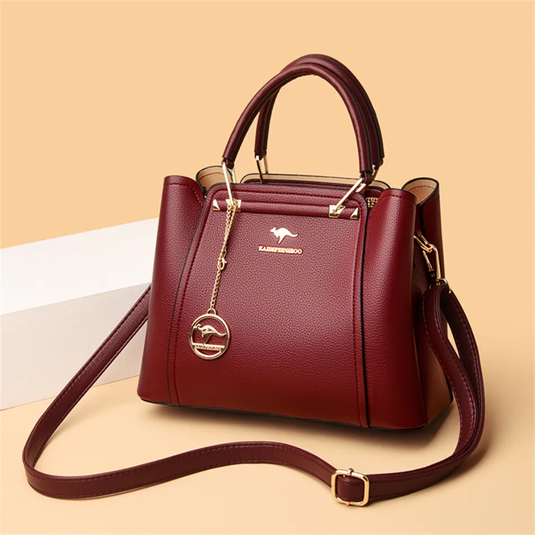 Elegant Everyday Shoulder Bag with Versatile Strap