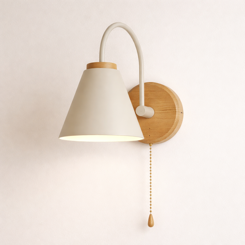 Elegant Indoor Wall Sconce with E27 Bulb - Hardwired 230V