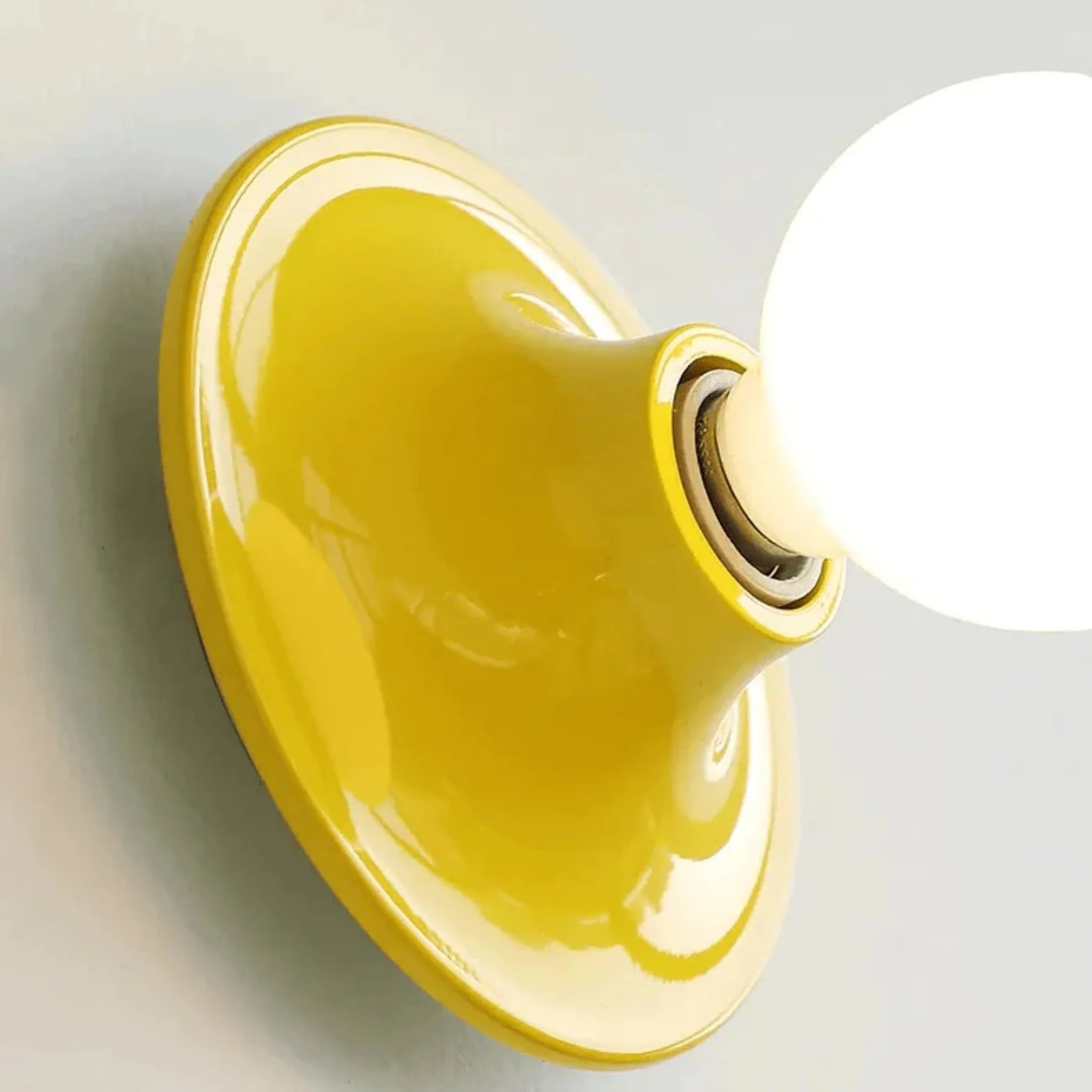 Stylish Metal Wall Light Fixture for Indoor Spaces