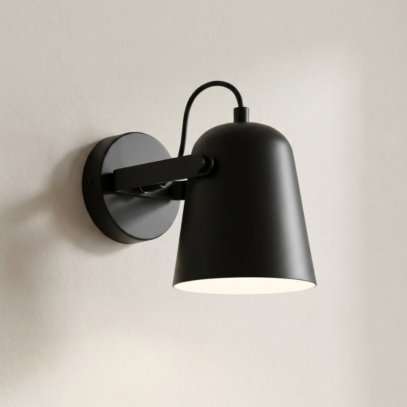 Adjustable Arm Metal Wall Light Fixture for Modern Spaces