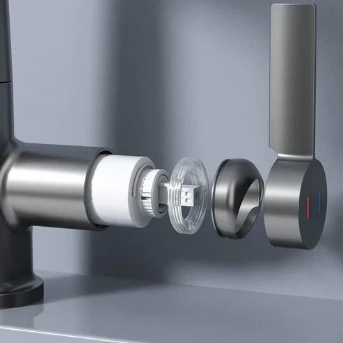 Retractable Faucet with 360° Rotation | LED Temperature Display | 5 Spray Modes