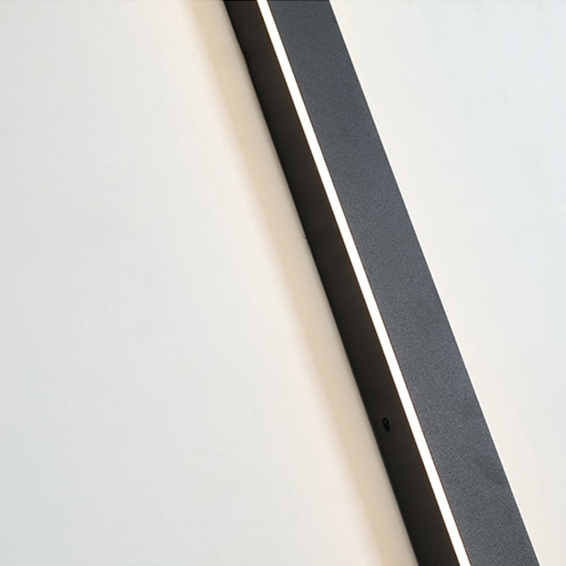 Sleek Waterproof LED Outdoor Wall Fixture – Modern Design