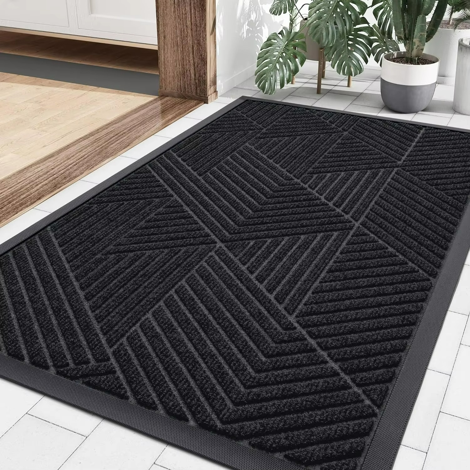 All-Season Entrance Mat - Ultimate Durability & Dirt Control