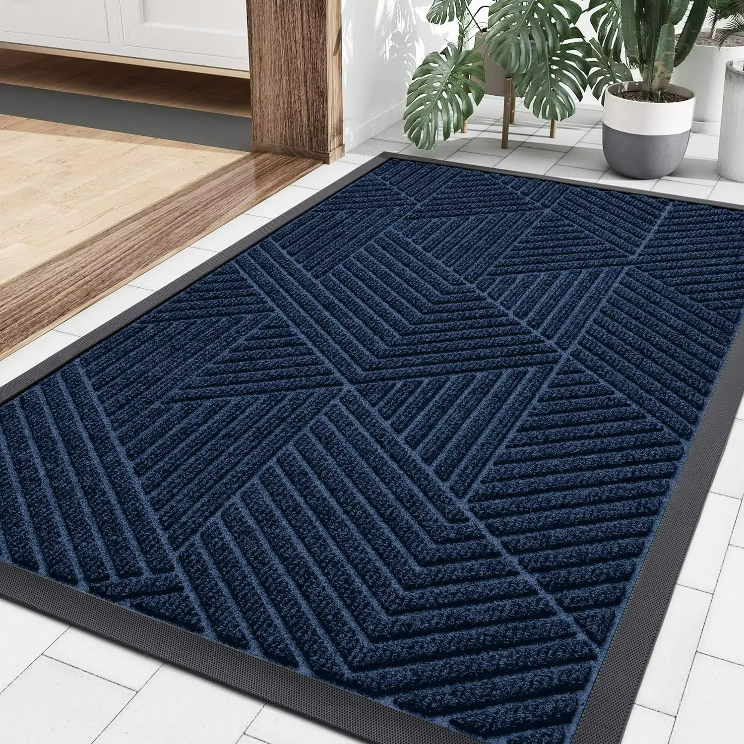 All-Season Entrance Mat - Ultimate Durability & Dirt Control