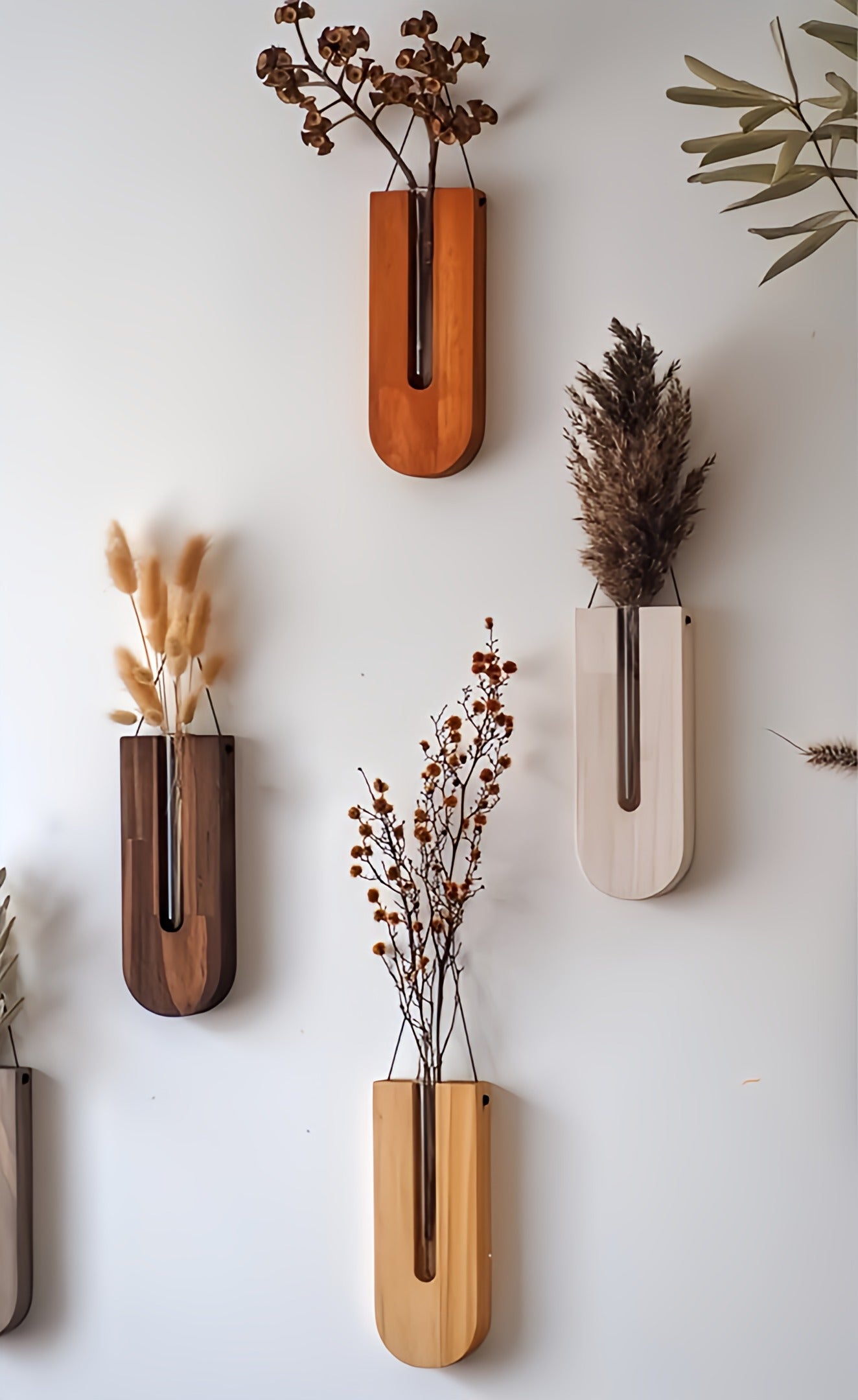 Rustic Elegance Wall Plant Holder Set for Indoor Greenery