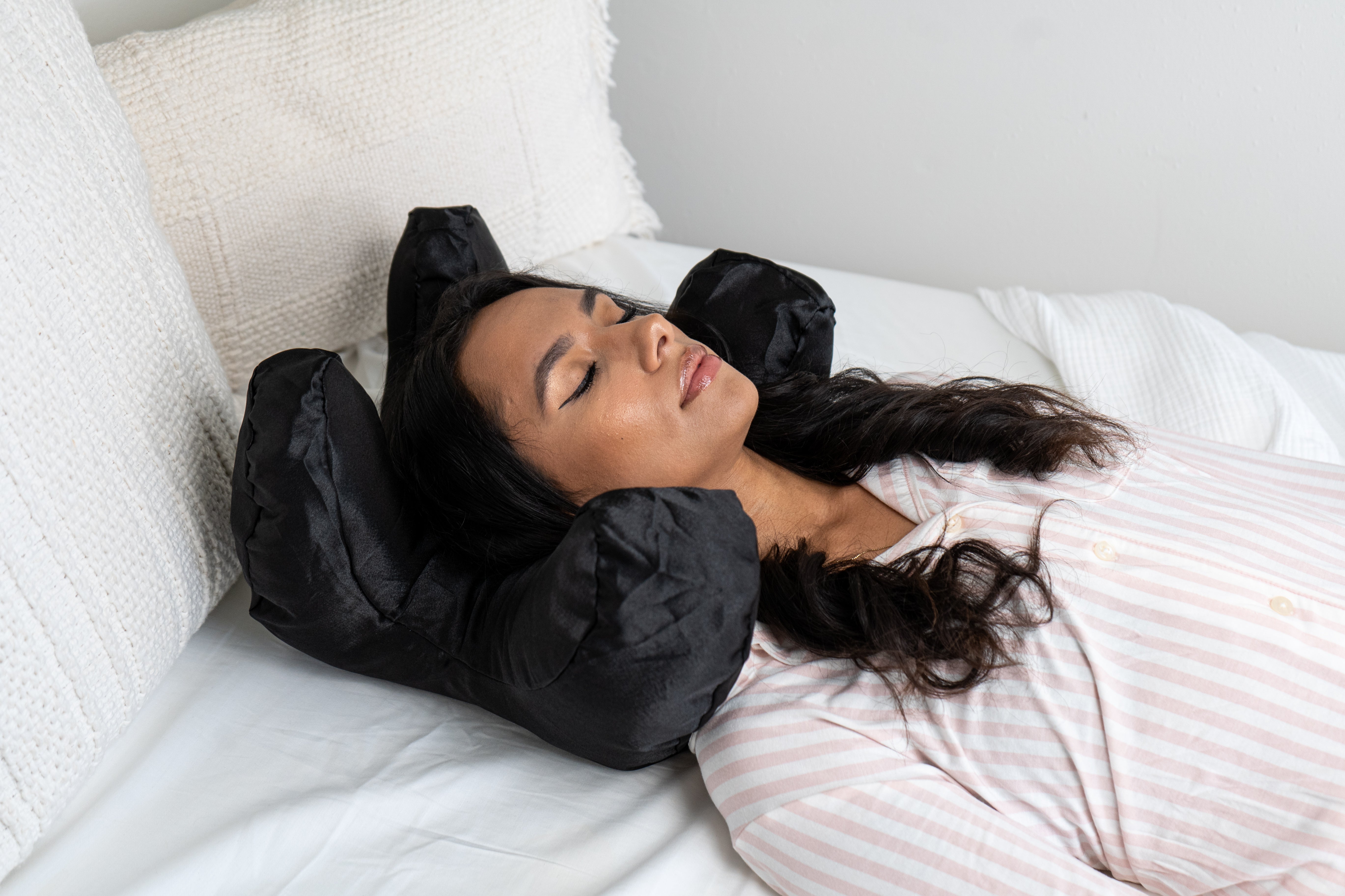 Youthful Glow Memory Foam Sleep Pillow for Smooth Skin