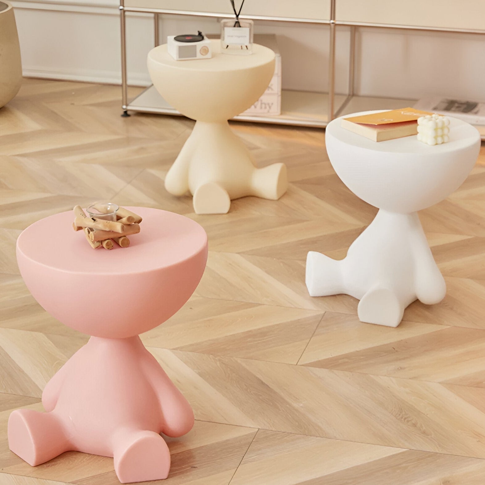 Chic Round Coffee Table for Modern Living Spaces