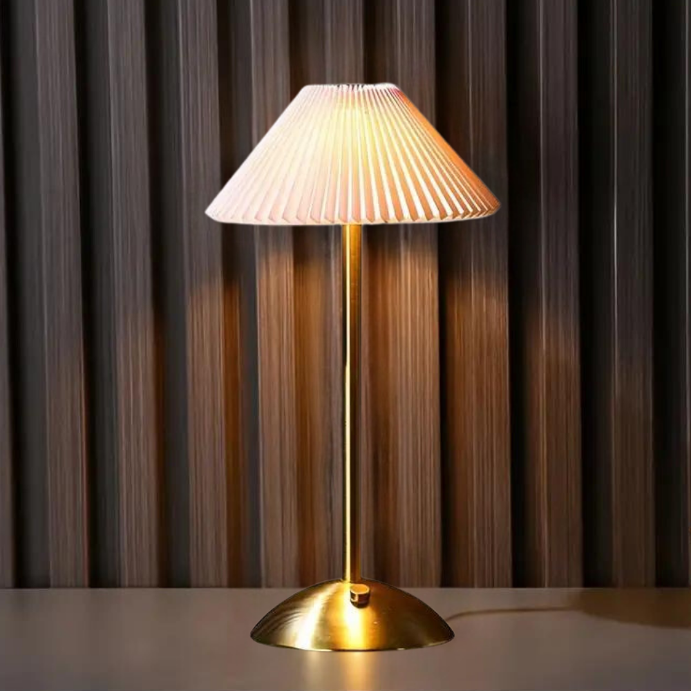 GlowLight | Wireless and Modern Table Lamp