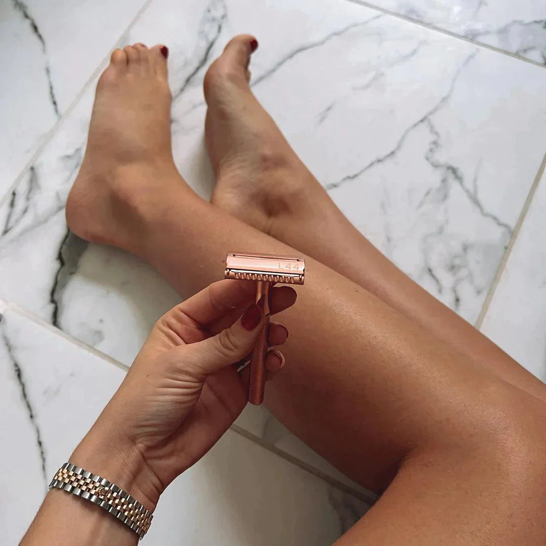 VeloraSmooth™ — Glide to Silky, Confident Skin Without the Hassle