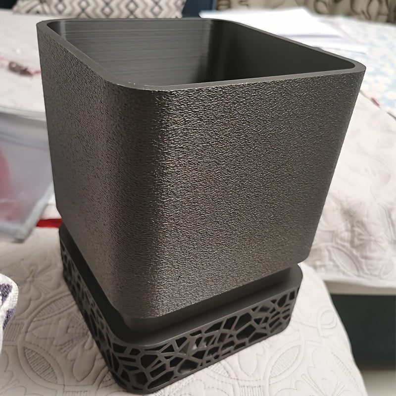 Chic GeoPlanter – Stylish Planter with Drainage Tray for Neat Displays