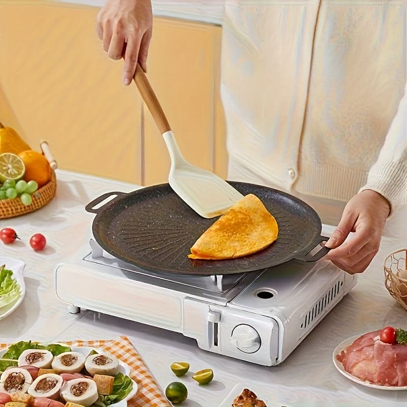Rustic Design Portable Grill Pan in Cast Iron for Outdoor Cooking