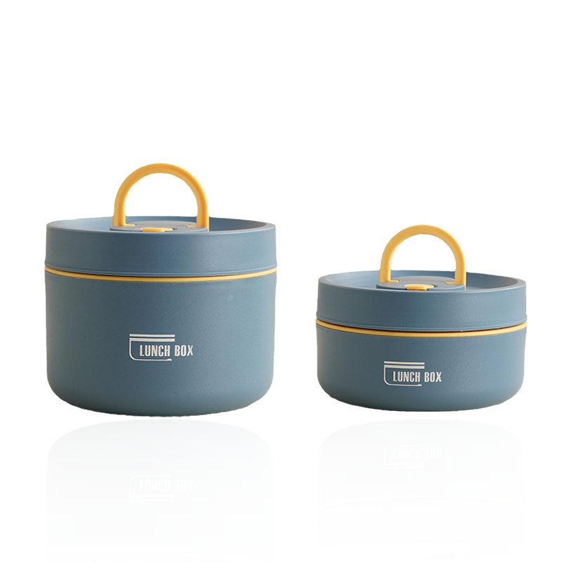 Enjoy Hot Meals Anywhere with Our Insulated Food Carrier