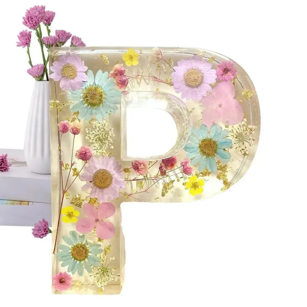 FloraLetter™ — Personalize Your Space with Handcrafted Floral Resin Art