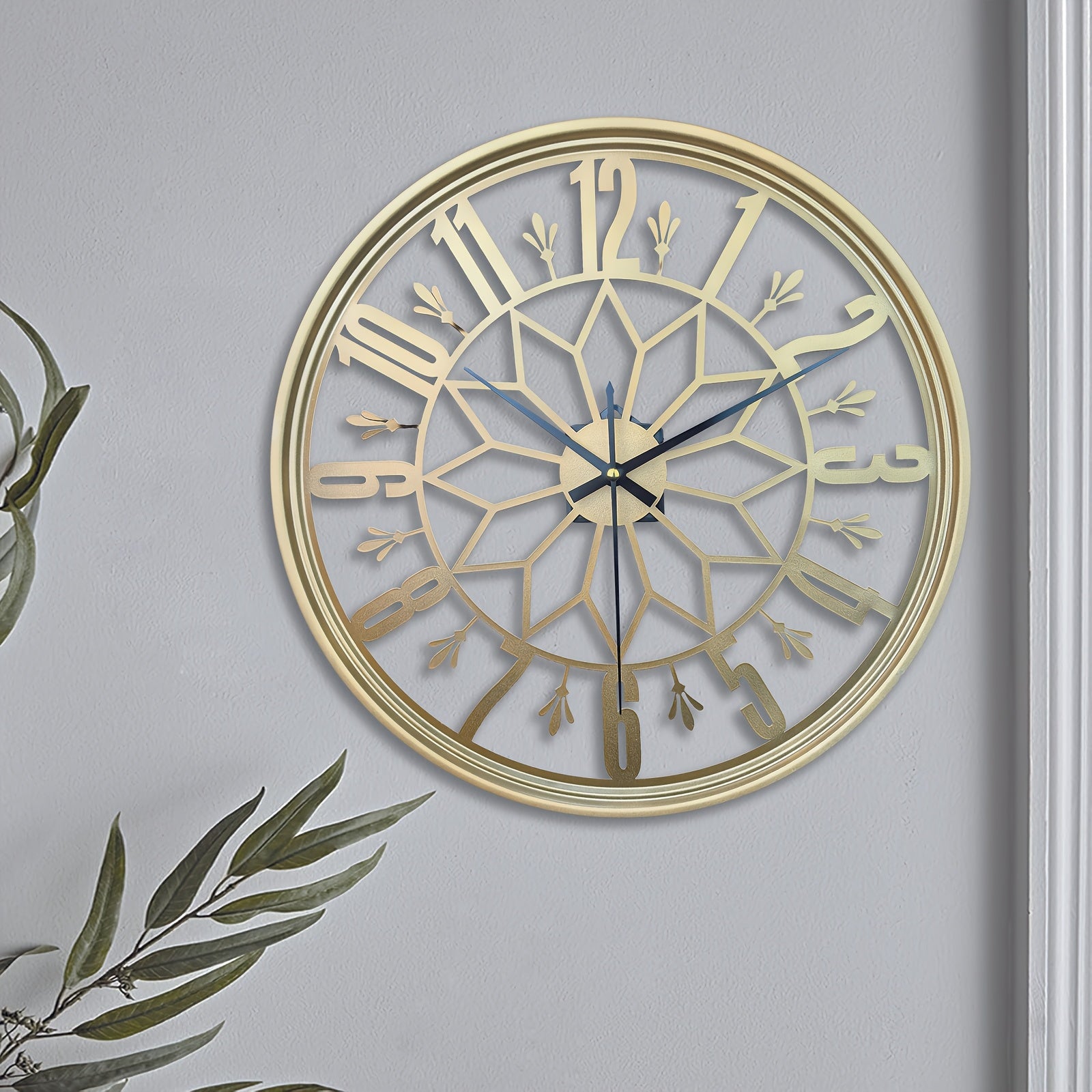 Elegance in Time – Quiet Vintage Metal Wall Clock