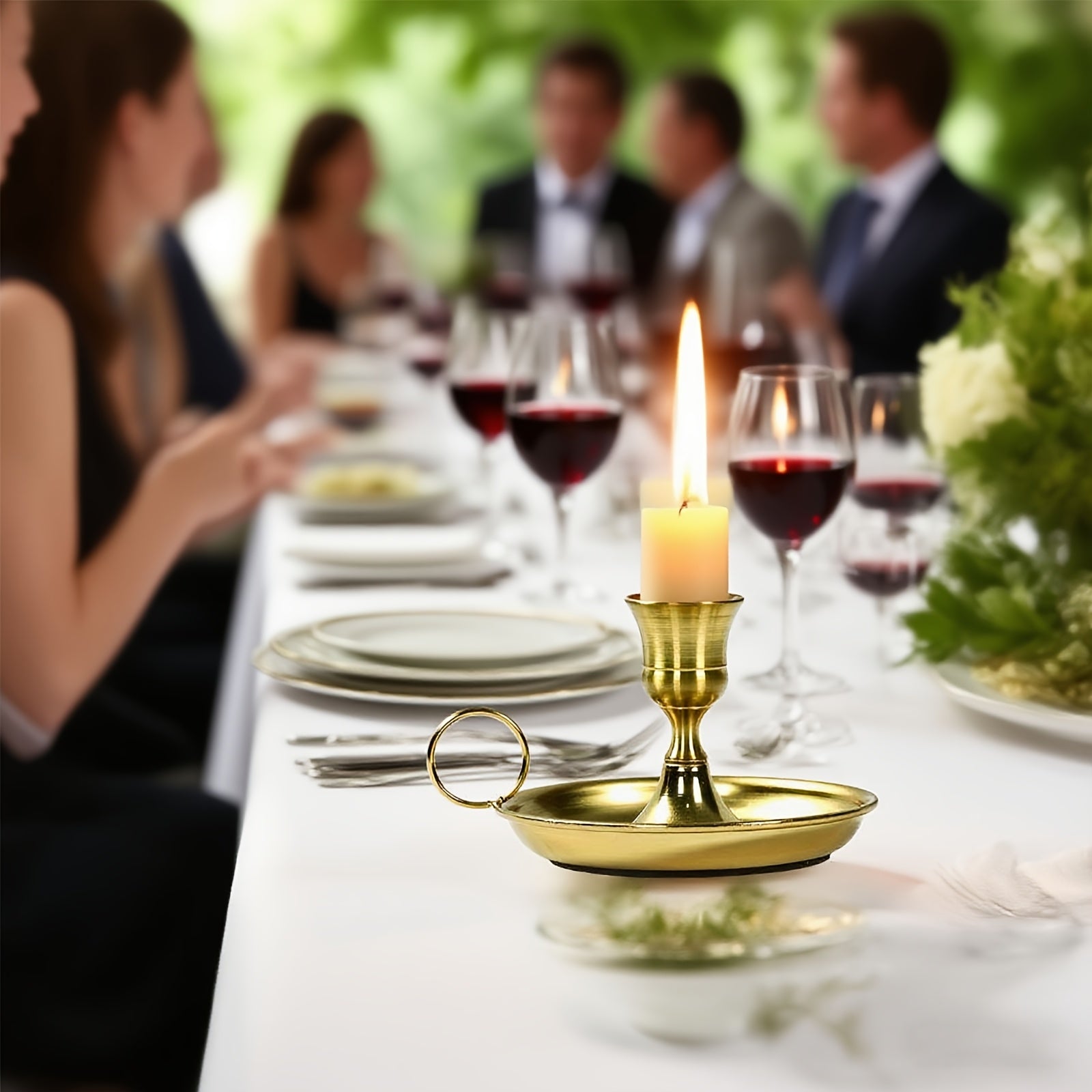 Radiant Elegance – Stunning Golden Candle Holder