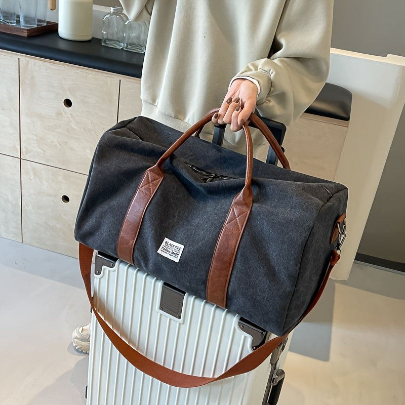 Traveler's Delight - Spacious Vintage Style Duffel Bag