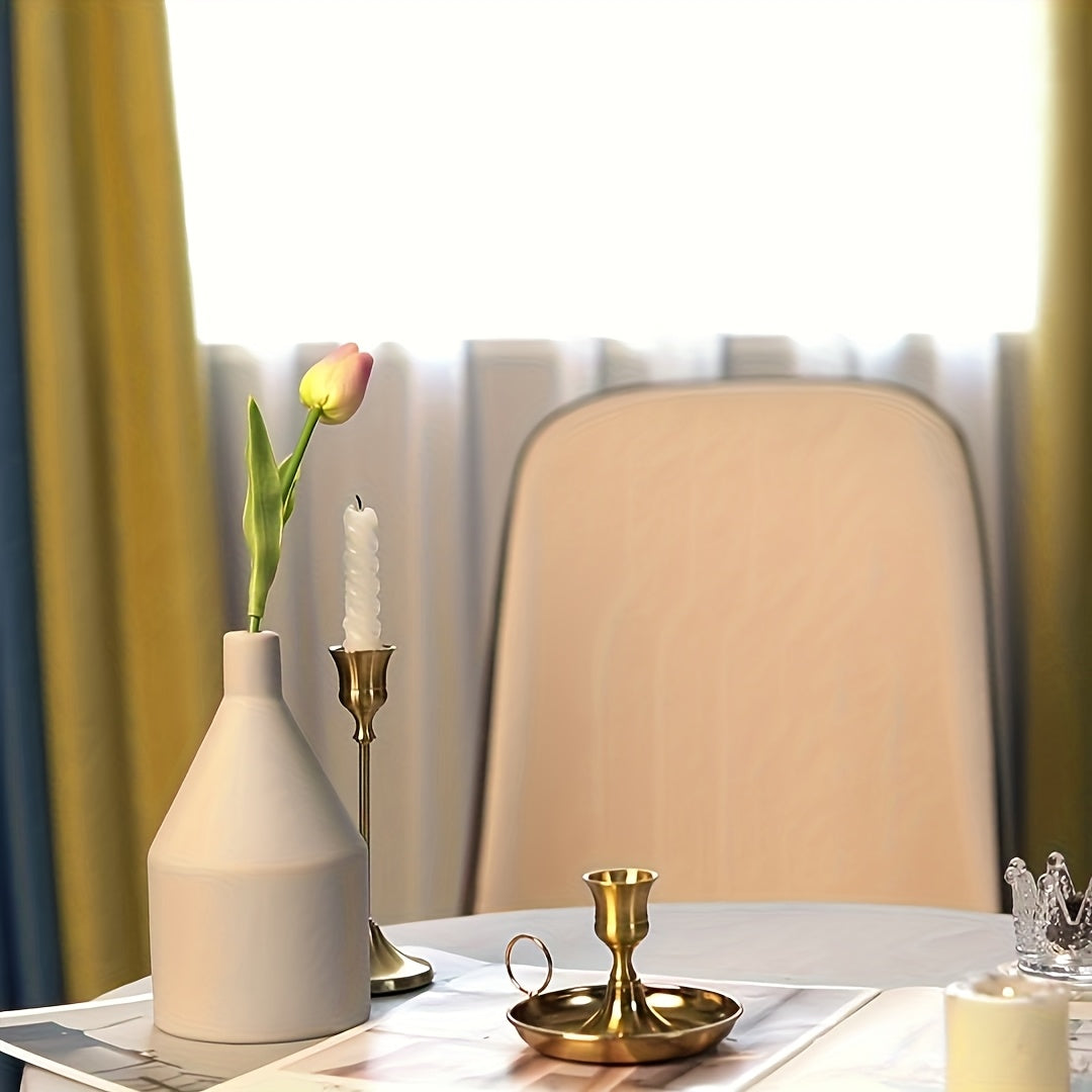 Radiant Elegance – Stunning Golden Candle Holder