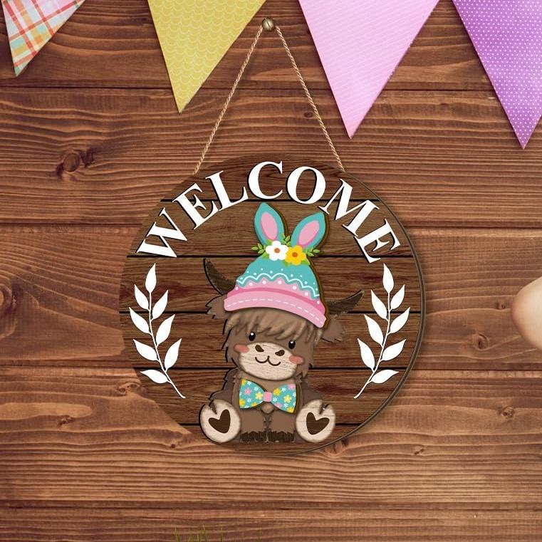VivaVibe™ Highland Cow Sign — Transform Your Home’s Welcome with Effortless, Ever-Changing Festive Charm