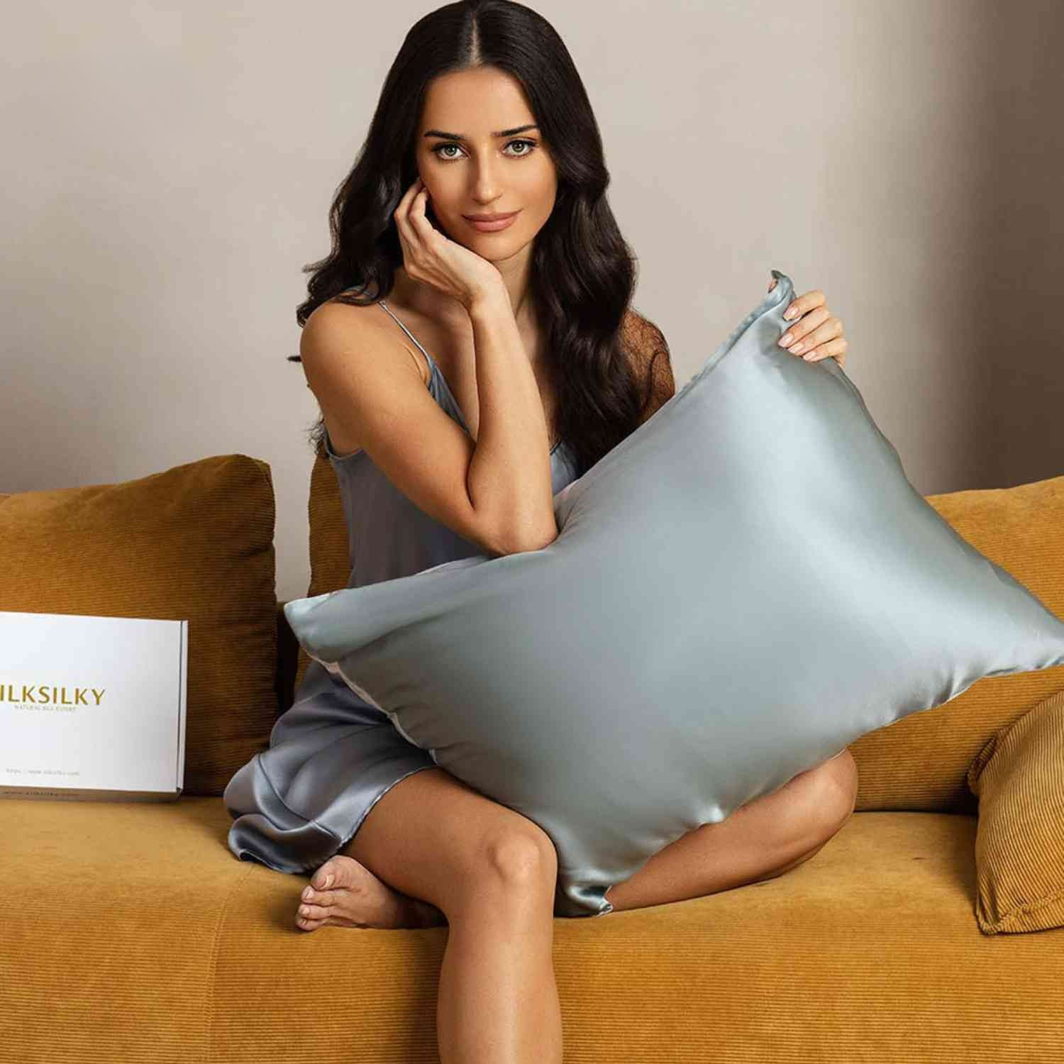 LumaSilk™ — Wake Up to Silky Hair and Glowing, Youthful Skin Every Morning