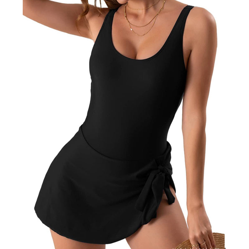 MarinaMist™ — Secure Your Curves with Confident, No-Slip Elegance