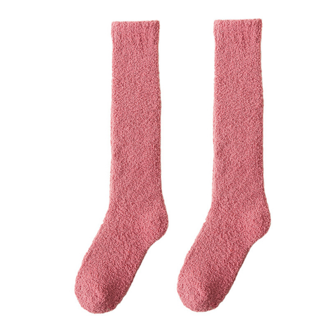 FrostEase – Warmth & Comfort for Your Feet!