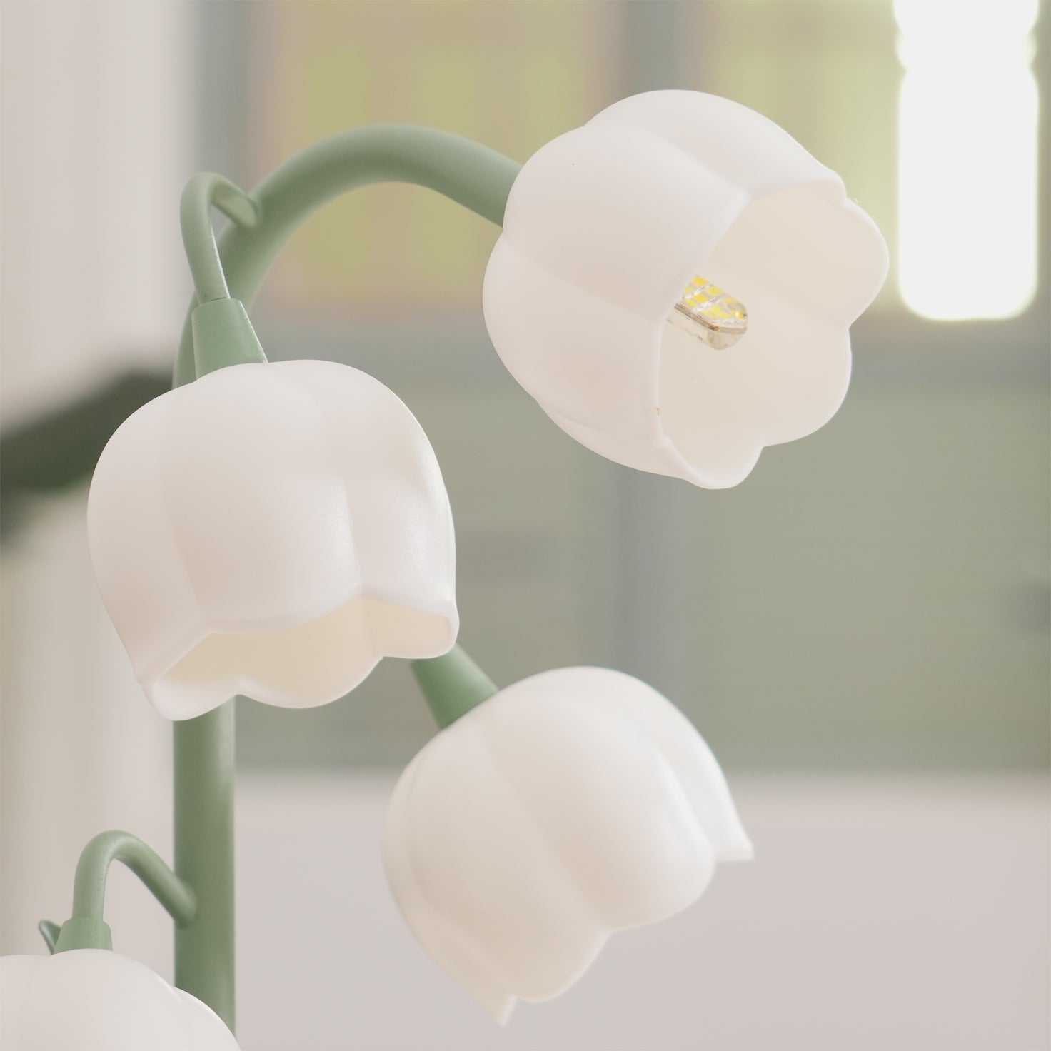 Table lamp featuring a bell orchid