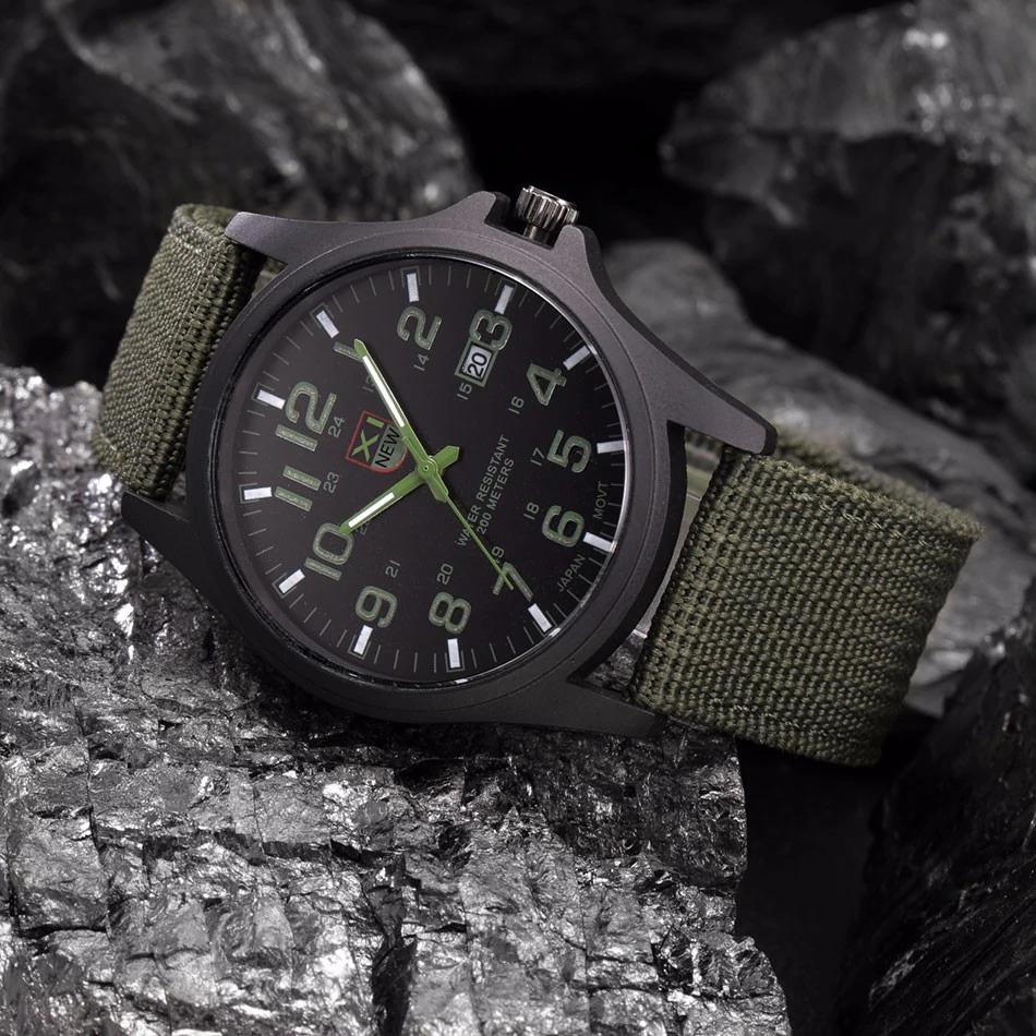 Adventure-Ready Men's Watch – Waterproof and Tough