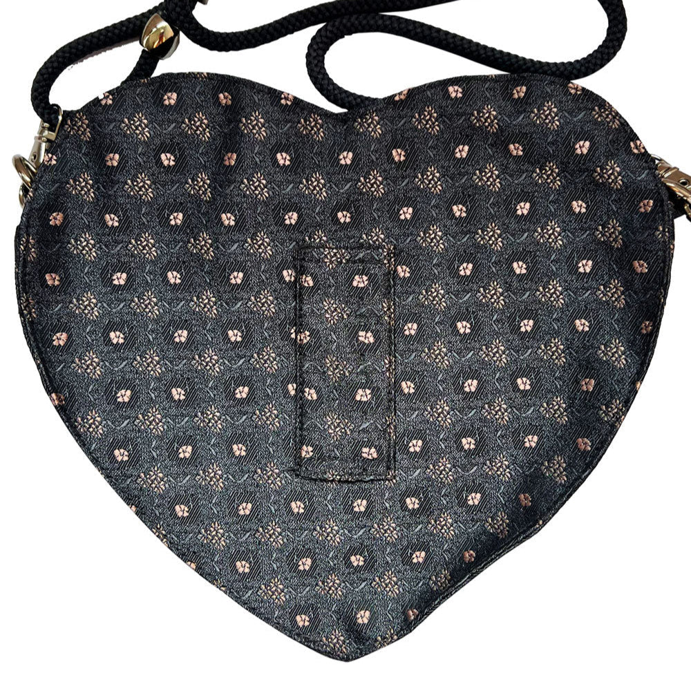 Charming Heart-Shaped Handbag for Oktoberfest Celebrations
