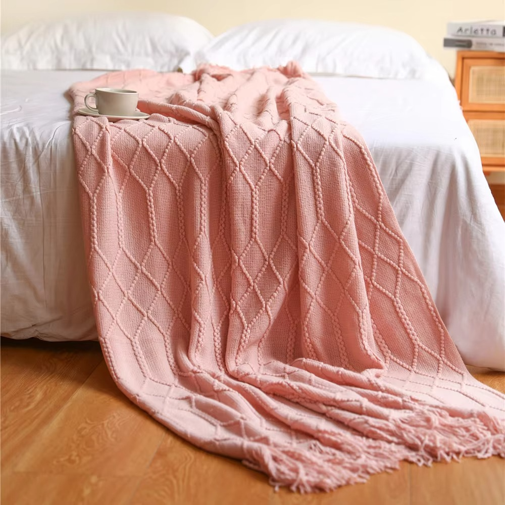 Cozy Textured Throw Blanket – Perfect for Home Relaxation