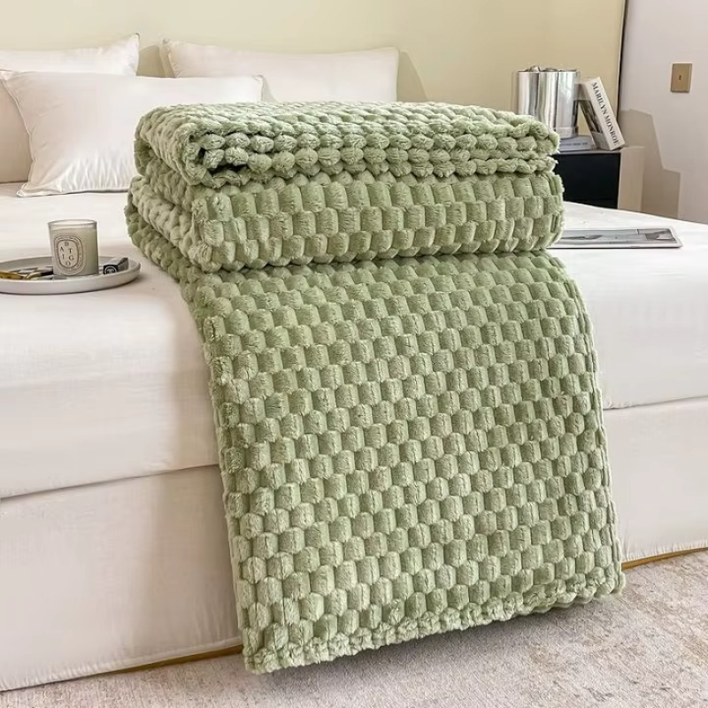 Luxurious Microfiber Throw Blanket with Textured Finish