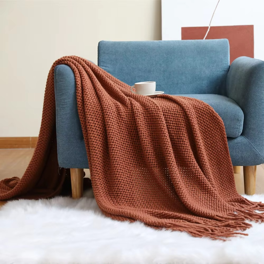 Cozy Textured Throw Blanket – Perfect for Home Relaxation